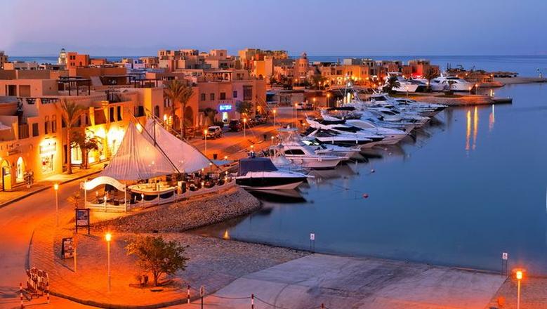 الجونة - مدينة ساحلية